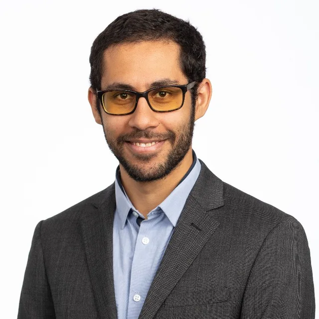 Portrait of Ahmed Squalli, who runs Studio Squalli in Montréal